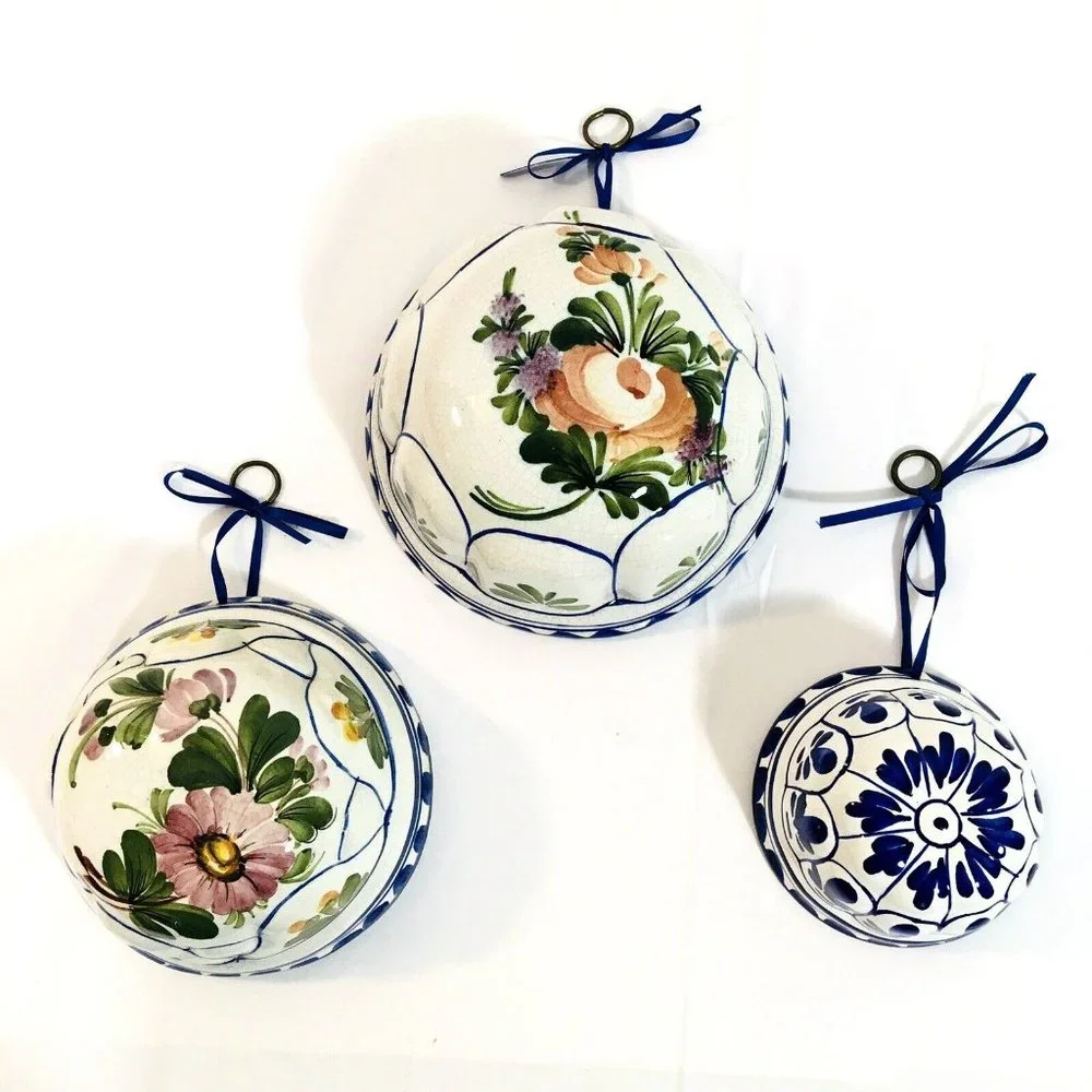 Three 3 Vtg 80’s ABC Ceramiche Bassano Hand PaintedItalian Dome Molds Hanging